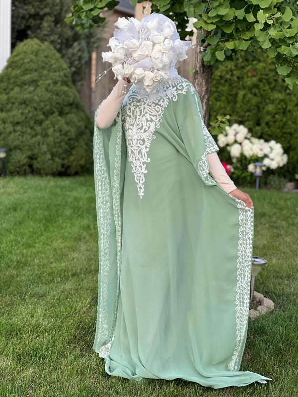 Emirati Elegance Kaftan.